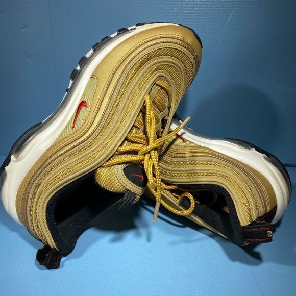 2018 Air Max 97 OG QS GS Metallic Gold 918890-700 Size 6,5Y - Picture 1 of 7